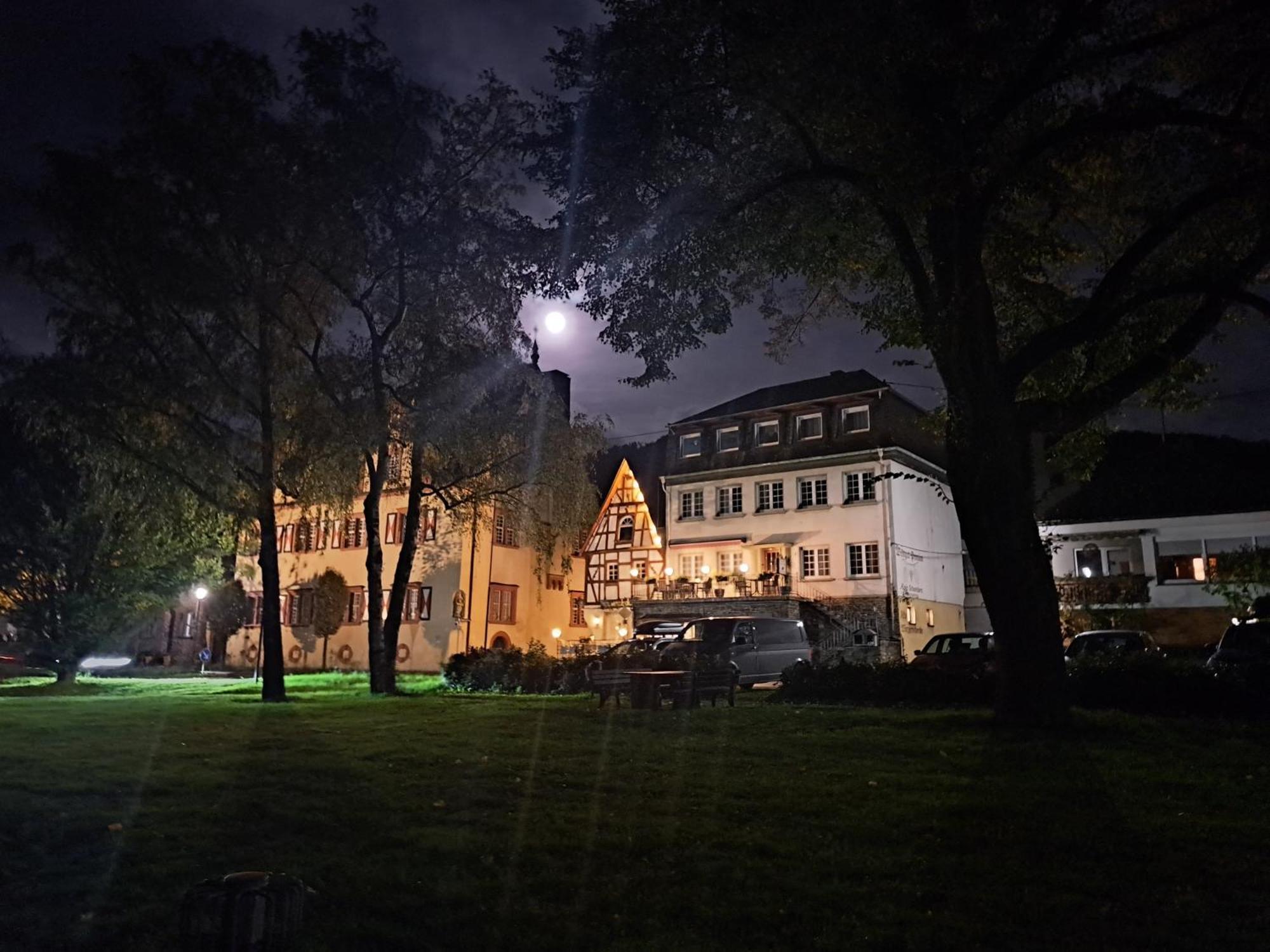Alte Winzerschenke Bruttig-Fankel Exterior foto
